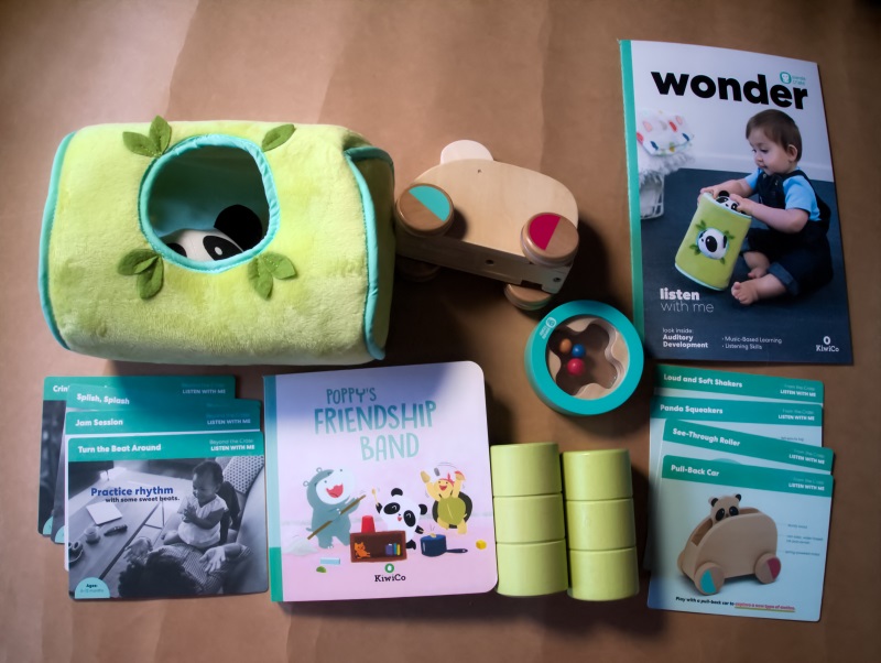 Kiwico Panda Crate Listen with me overview