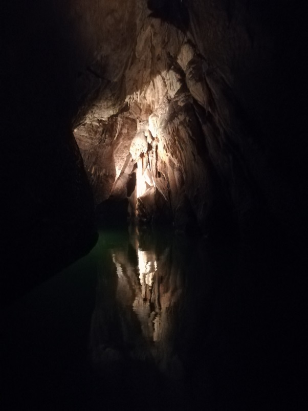 Punkva grotten